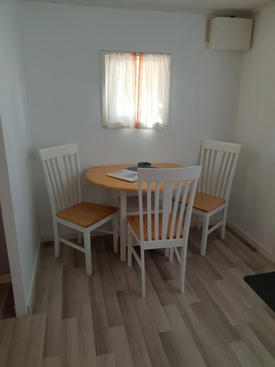 Askeviks Camping & Stugor Sjötorp Kültér fotó